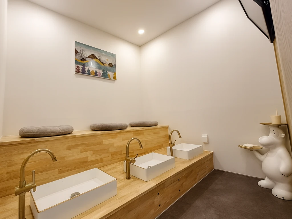 아마존스웨디시 사진